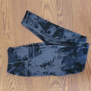 Danskin leggings with pockets